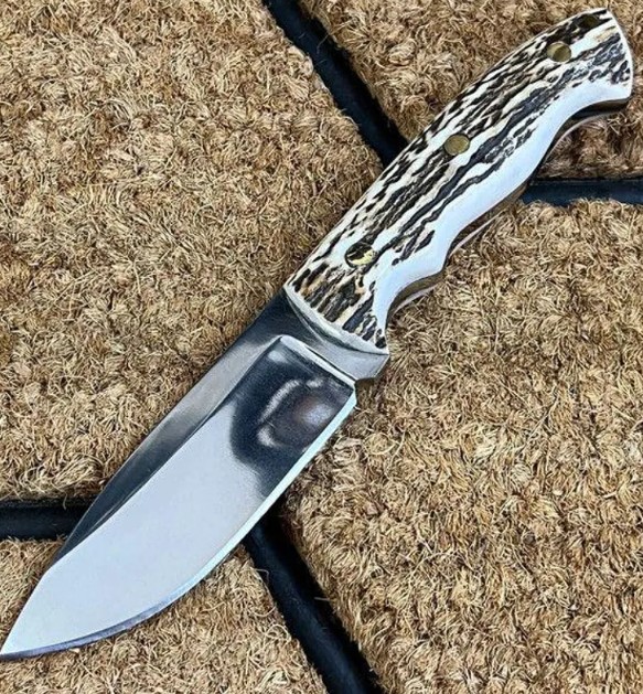 Puma Buffalo Hunter Knife: German Bowie, Stag Handle Hunting Knife