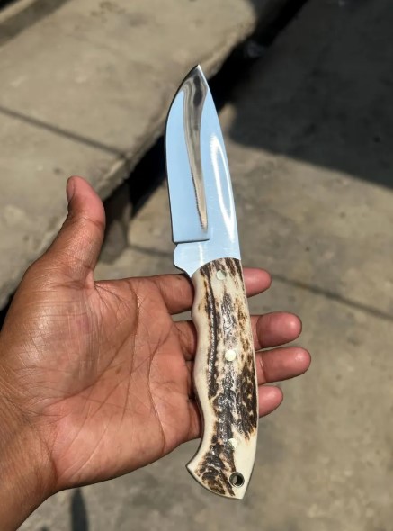 Puma Buffalo Hunter Knife: German Bowie, Stag Handle Hunting Knife - Image 2