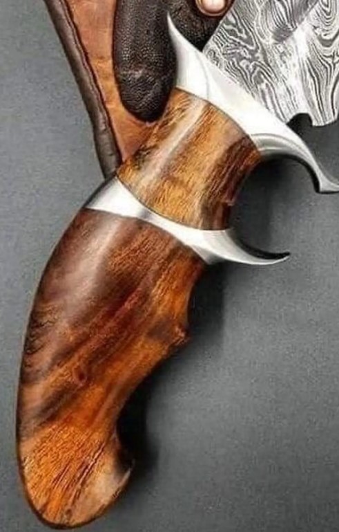 Custom Personalized Damascus Steel Hunting 10in Bowie knife & Leather Sheath | Birthday Gift Best Christmas GIFTS - Image 3