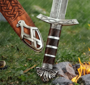 Handmade Damascus Steel Viking Sword: Norse Replica with Scabbard