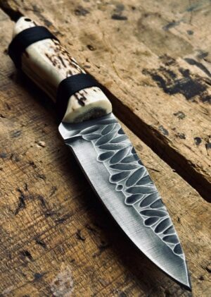 Handmade High Carbon Steel Skinner Knife: Stag Horn Handle, Leather Sheath