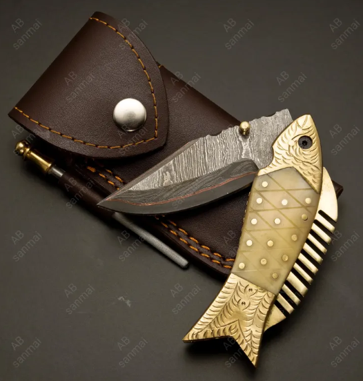 Handmade Copper Damascus Steel Folding Knife: Brass & Bone Handle, Leather Sheath - Image 3