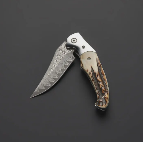 Handmade Damascus Folding Knife: Stag Horn Handle, Leather Sheath - Image 4