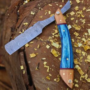 Handcrafted Damascus steel Personalized Straight Razor Groomsman Gift With Premium Shaving Blade Boyfriend Gift Husband Gift Lover