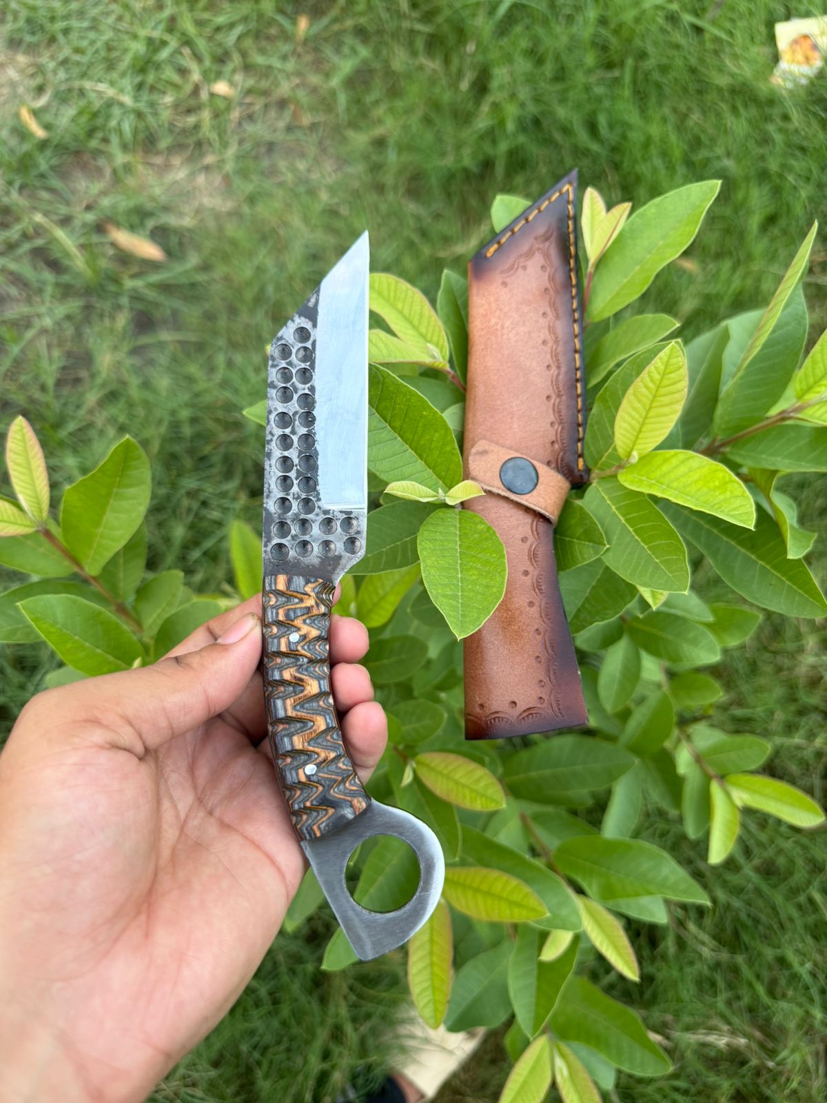 Handcrafted Custom Fixed Blade Knife with Textured Handle & Leather Sheath