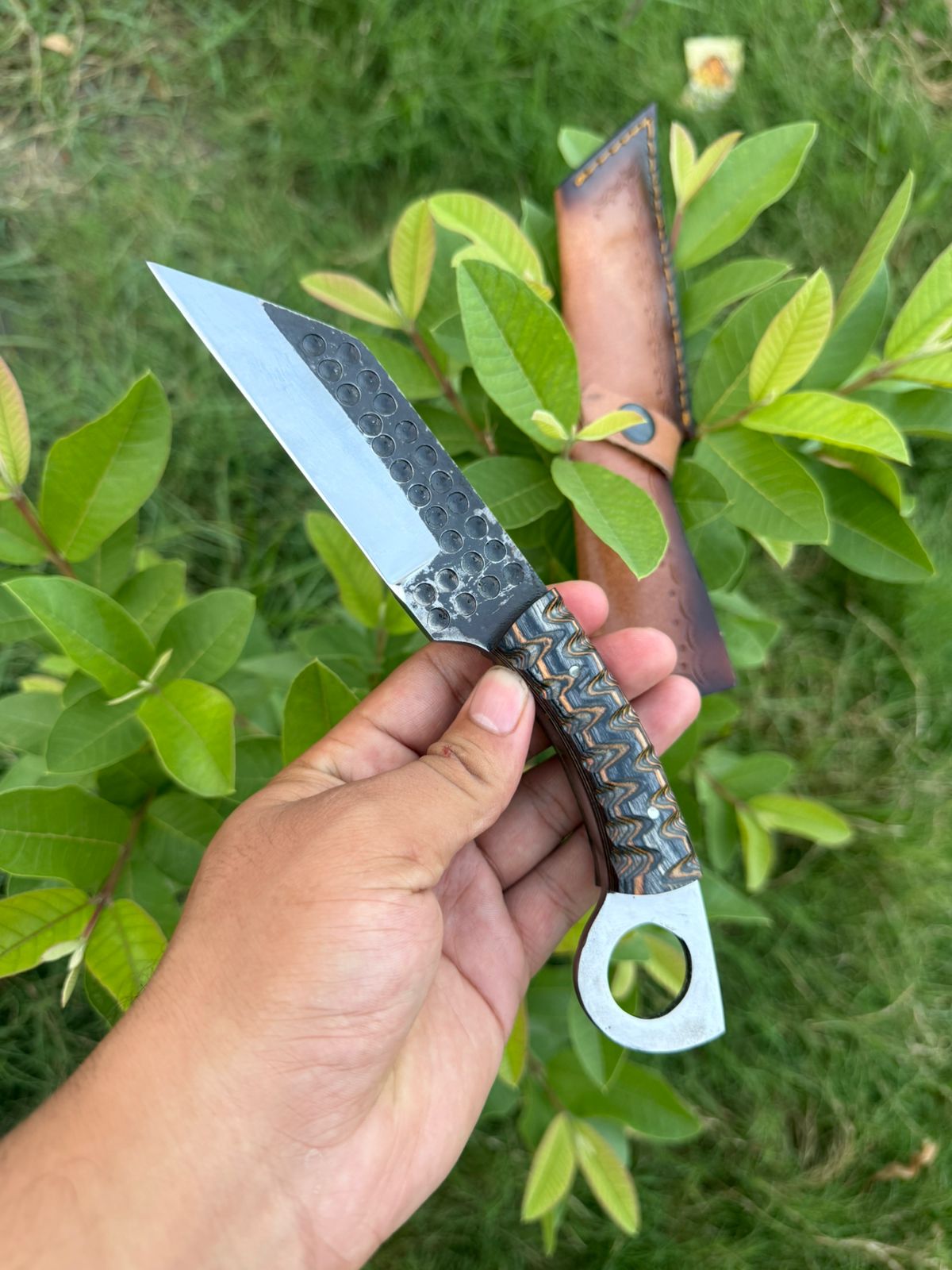 Handcrafted Custom Fixed Blade Knife with Textured Handle & Leather Sheath - Image 7