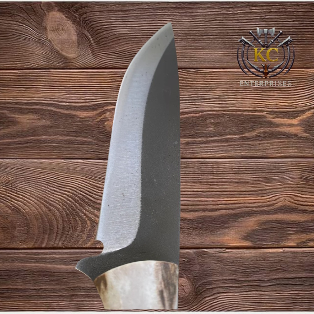 Handcrafted Hunting Knife with Stag Handle - Image 3