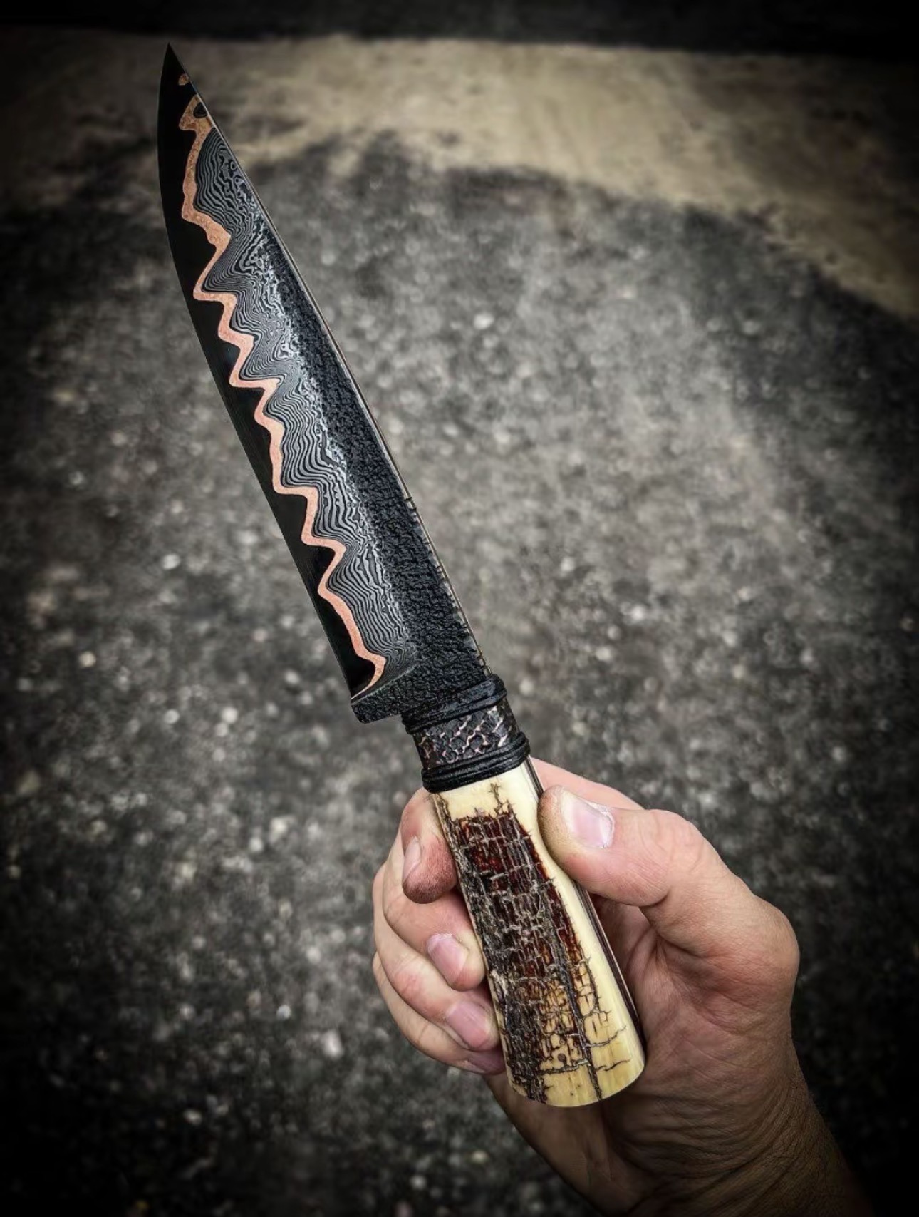 Custom handmade Copper Damascus Bowie