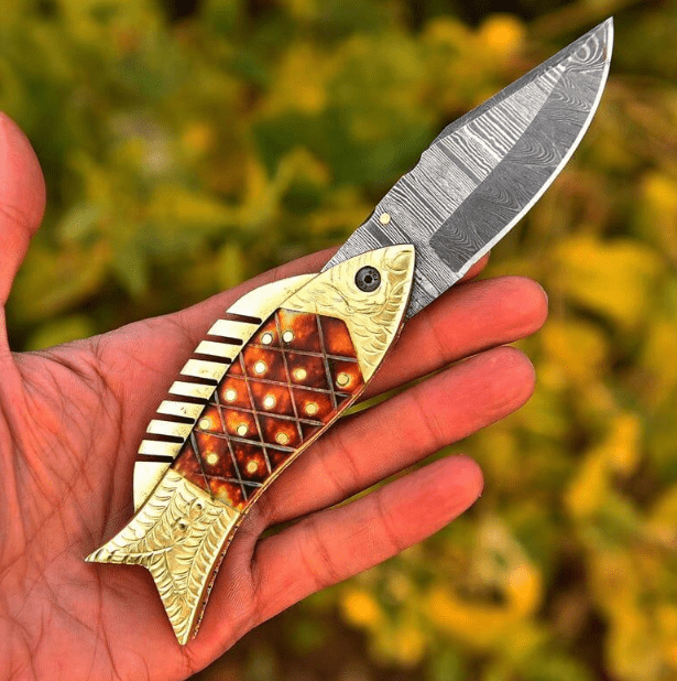 Handmade Damascus Pocket Knife Fish Folding knife Gift for men, Women on Birthday, Wedding Anniversary Gift for Husband - Image 3