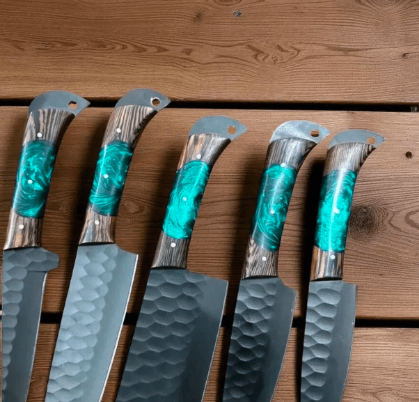 Handmade Damascus Steel Chef Knife Set: Forged Kitchen Knives with Leather Roll - Image 3
