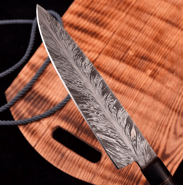 Handmade Damascus Steel Chef Knife: Feather Pattern, Full Tang - Image 2