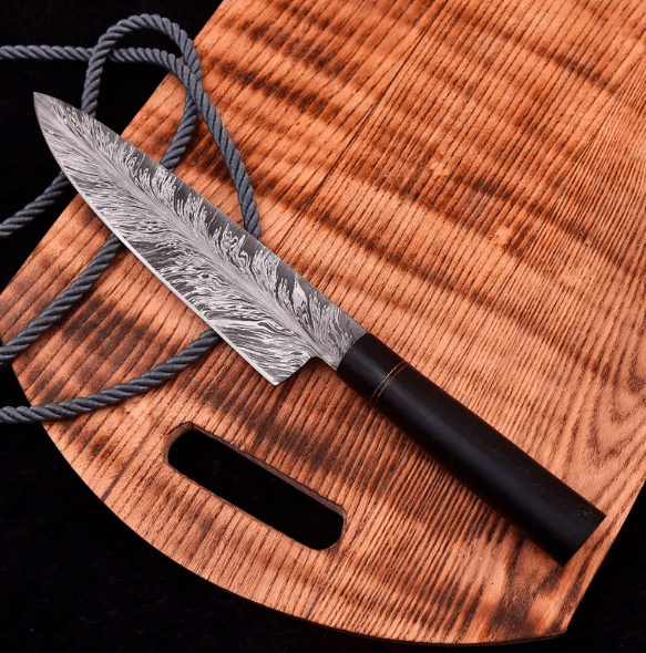 Handmade Damascus Steel Chef Knife: Feather Pattern, Full Tang - Image 3