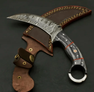 AE#1 Custom Hand Forged Damascus Steel Camping Hunting Full Tang Karambit Knife.