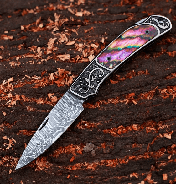 Handmade Damascus Steel Folding Knife: Ebony Handle, Leather Sheath - Image 2