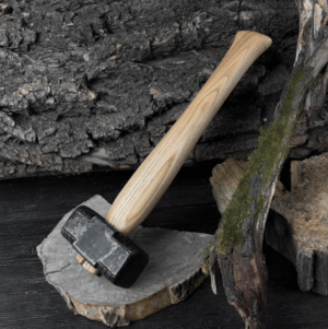Blacksmith’s Hammer – Hand-Forged Carbon Steel Head with Ash Wood Handle – Forging Tool for Metal Shaping and Smithing – Gift for Husband