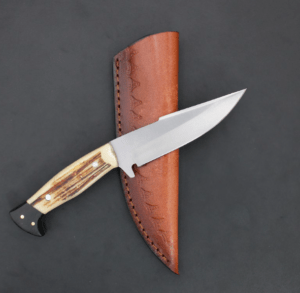 Handmade Deer Horn Skinner Knife: Full Tang Camping/Hunting Knife with Leather Sheath