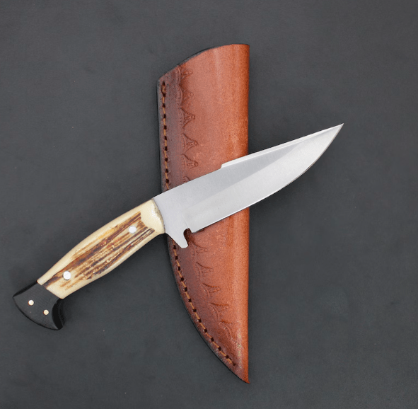 Handmade Deer Horn Skinner Knife: Full Tang Camping/Hunting Knife with Leather Sheath