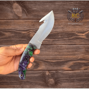 Lot of 4 Hunting Knives – 3 Gut Hook & 1 Dagger Style Fixed Blade